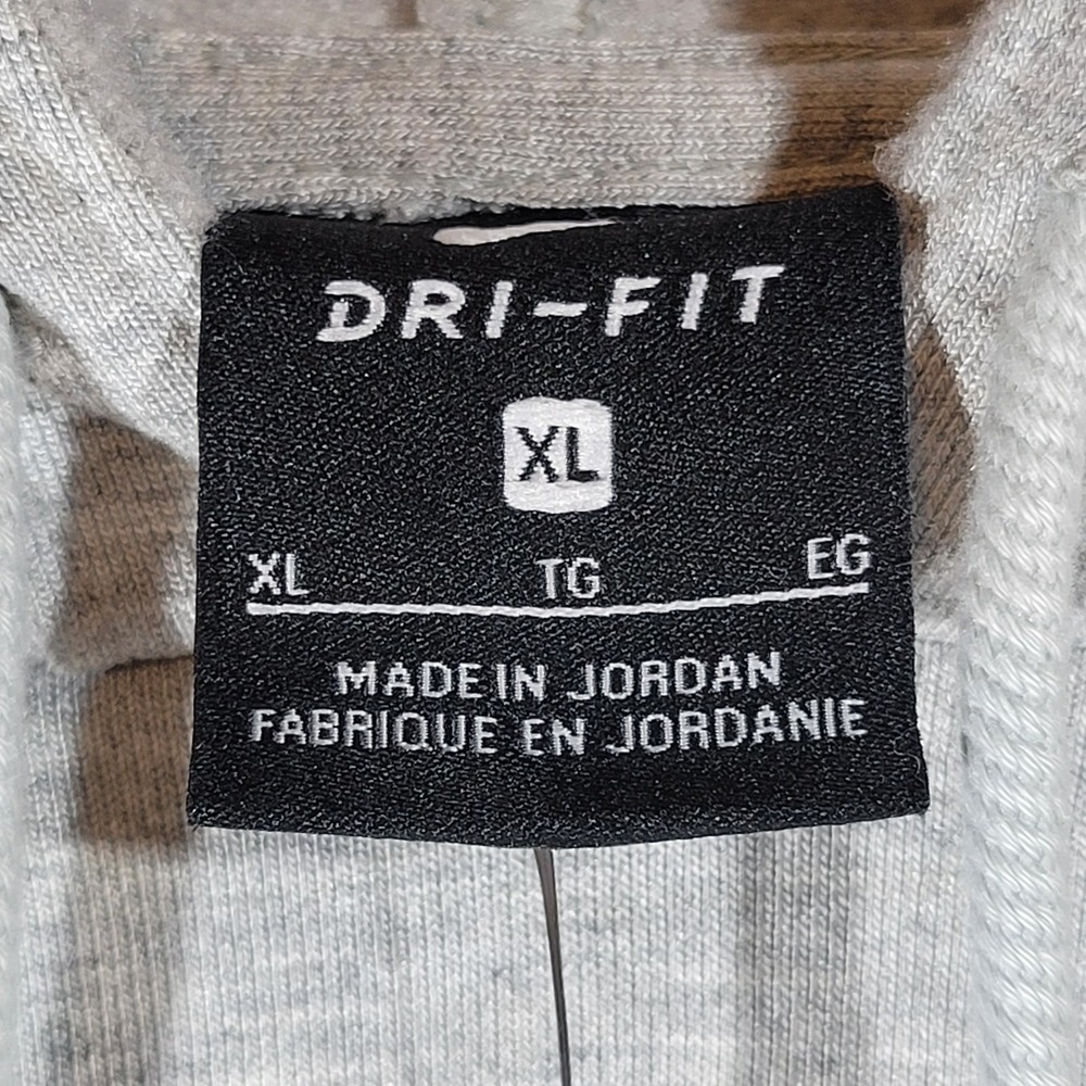 Nike Yoga Women's Dri-Fit Gray Cropped Hoodie‎ Sweatshirt Training XL - Picture 9 of 13